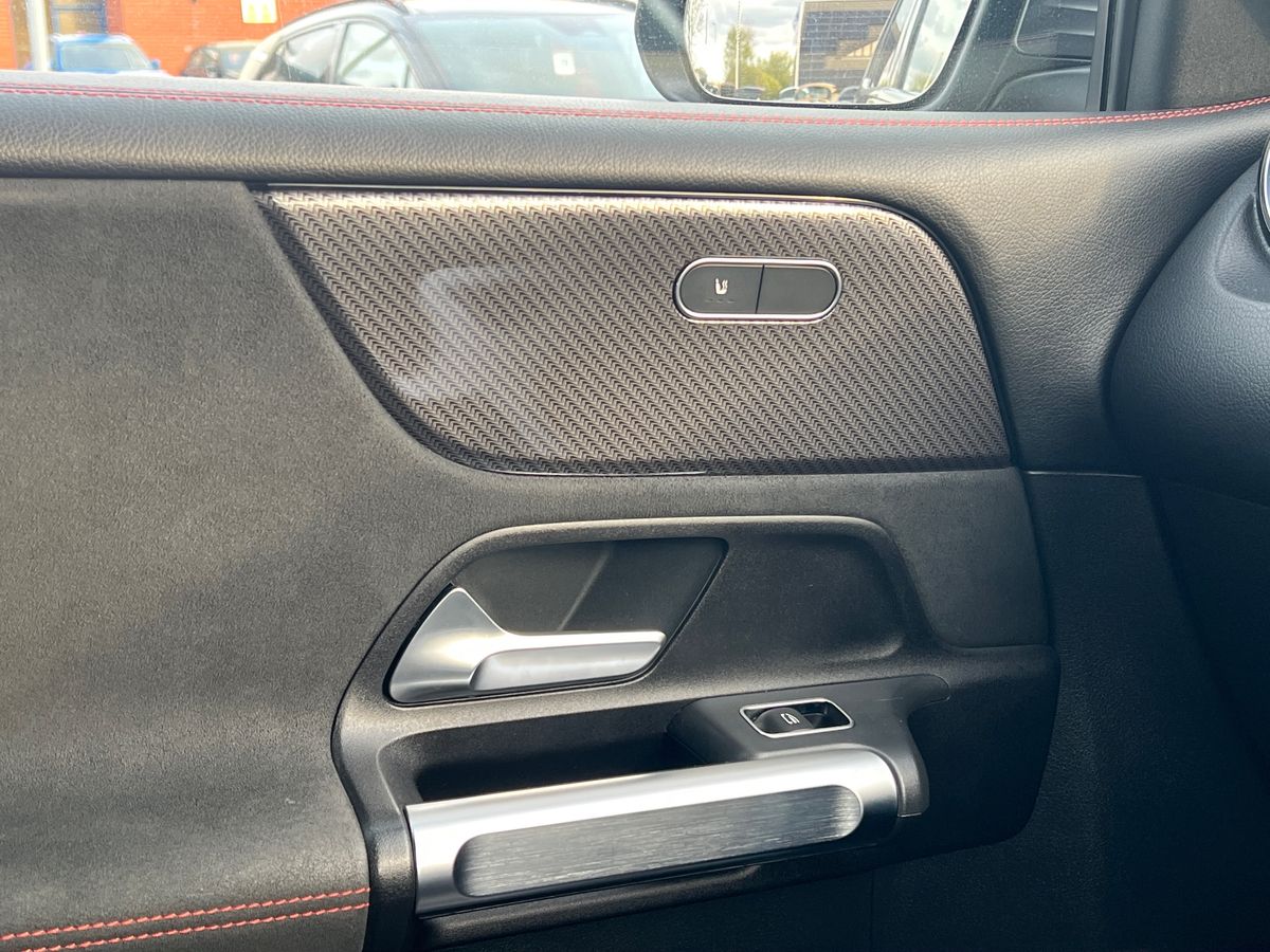 Used Mercedes-Benz GLB 2022 for sale - 78117865: Photo 41