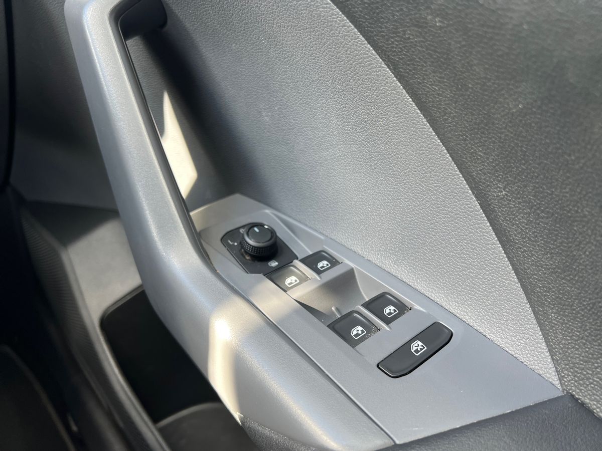 Used Volkswagen T-Cross 2020 for sale - 76567905: Photo 25