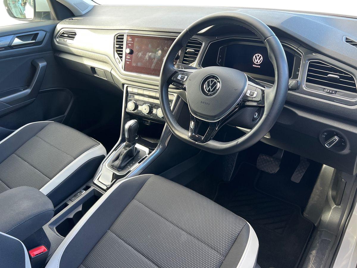 Used Volkswagen T-Roc 2021 for sale - 76568053: Photo 10