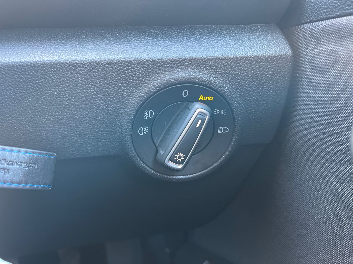 Used Volkswagen T-Roc 2021 for sale - 76568053: Photo 29