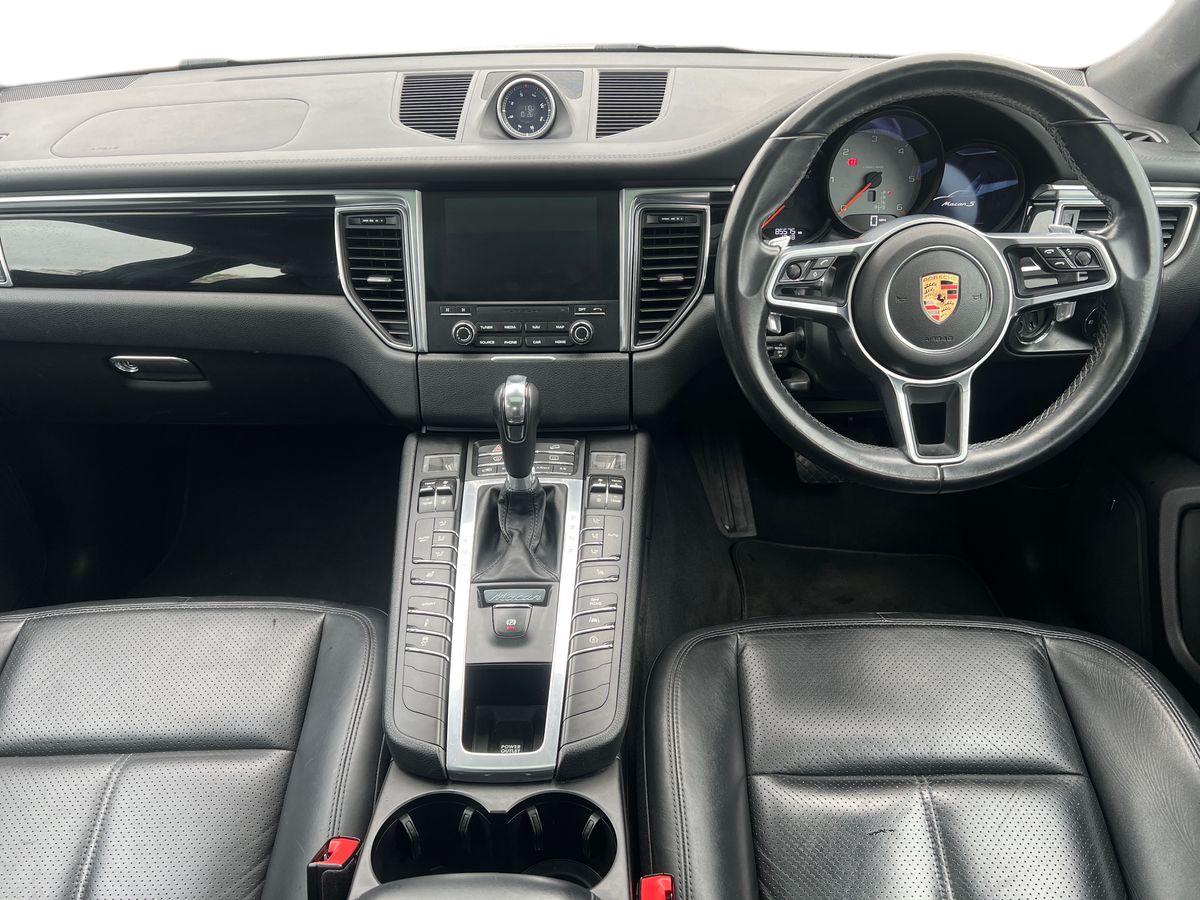 Used Porsche Macan 2016 for sale - 78211973: Photo 11