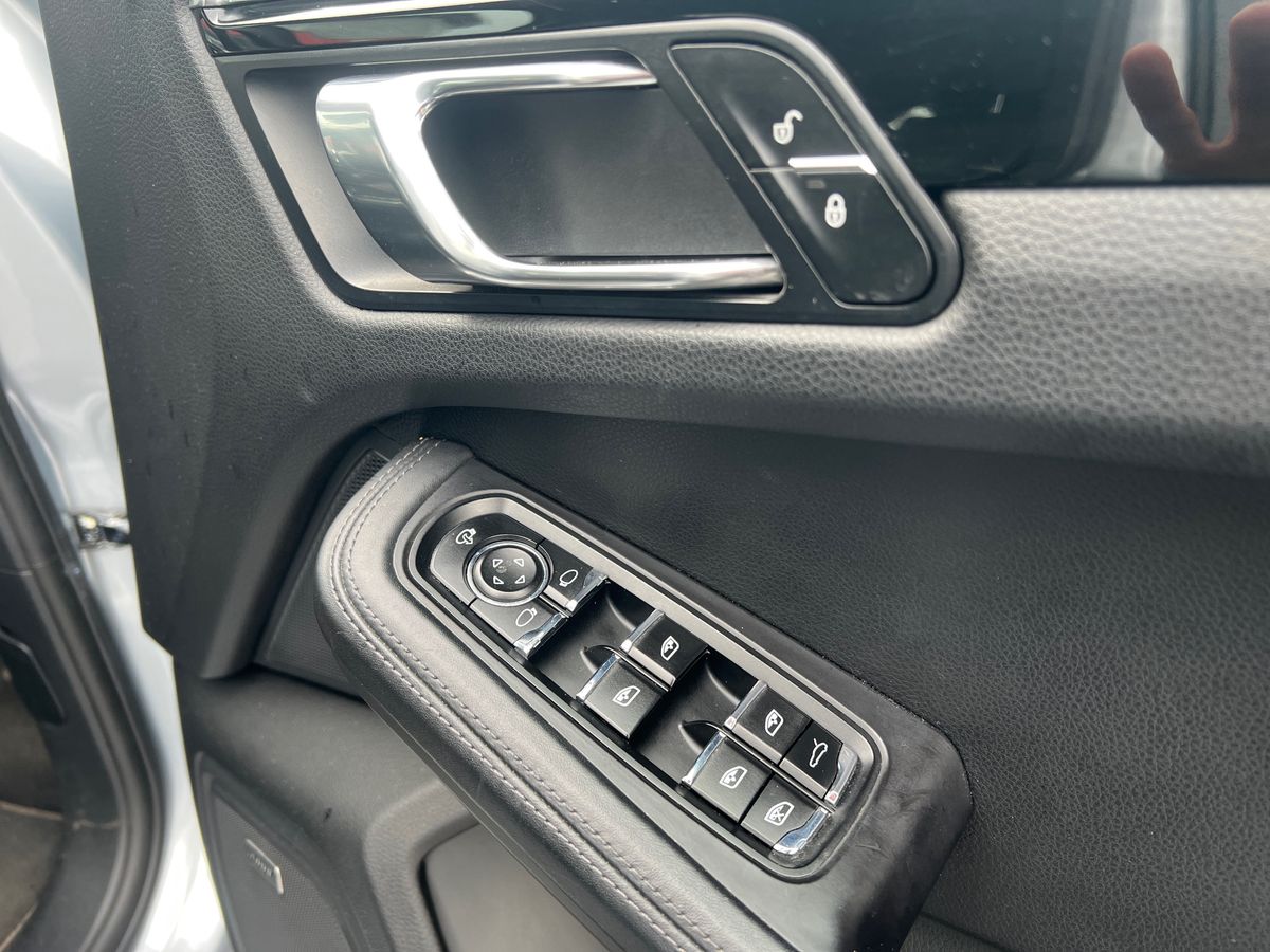 Used Porsche Macan 2016 for sale - 78211973: Photo 28