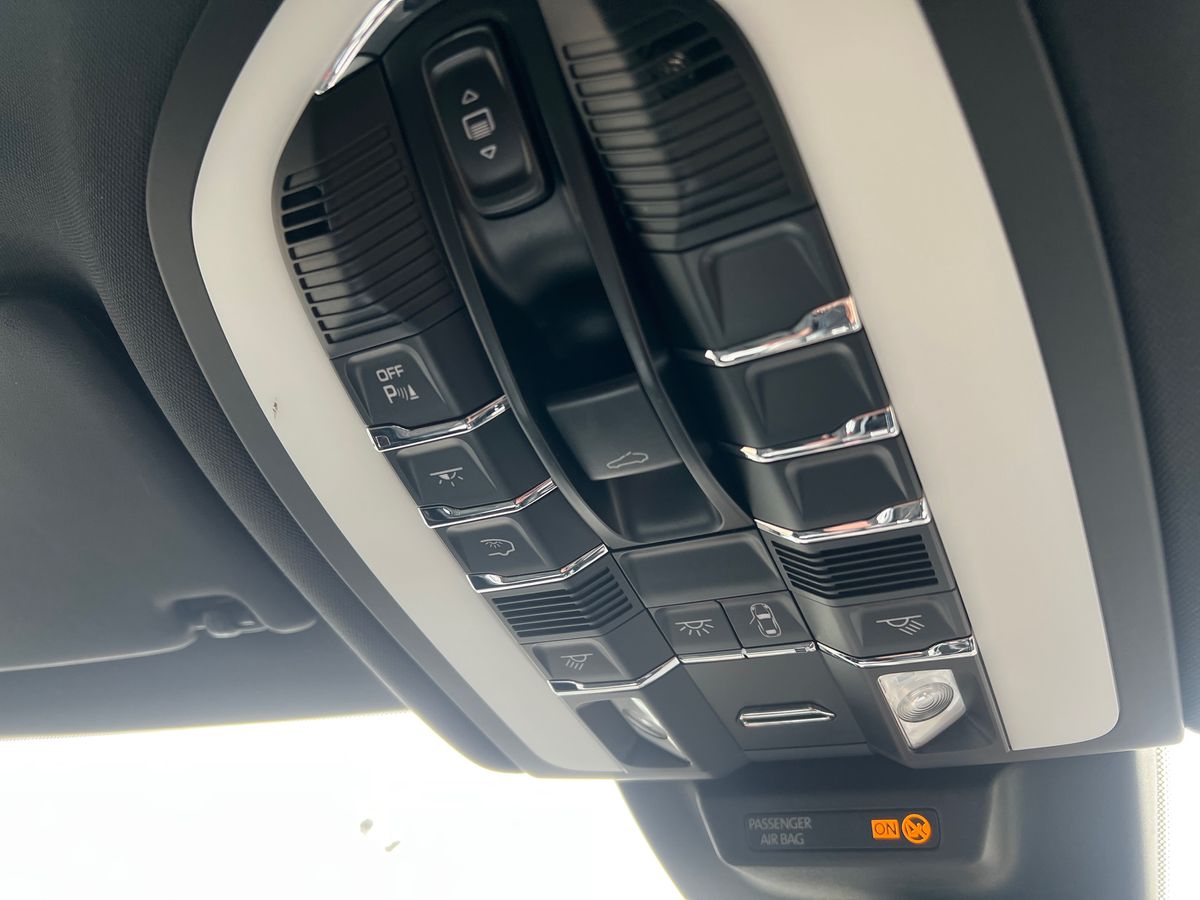 Used Porsche Macan 2016 for sale - 78211973: Photo 29