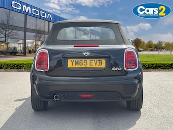 Used MINI Convertible 2019 for sale - 79502000: Photo