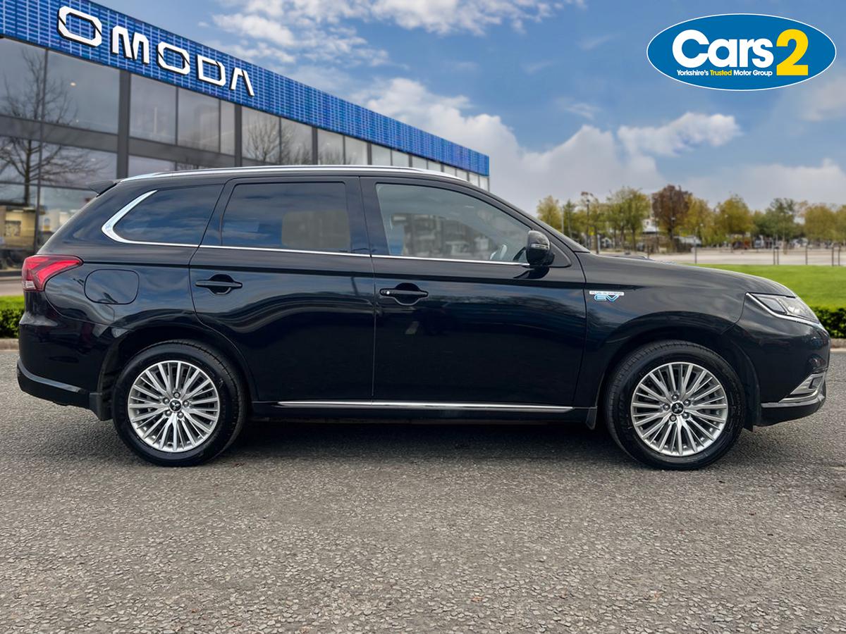 Used Mitsubishi Outlander 2019 for sale - 77050942: Photo 2