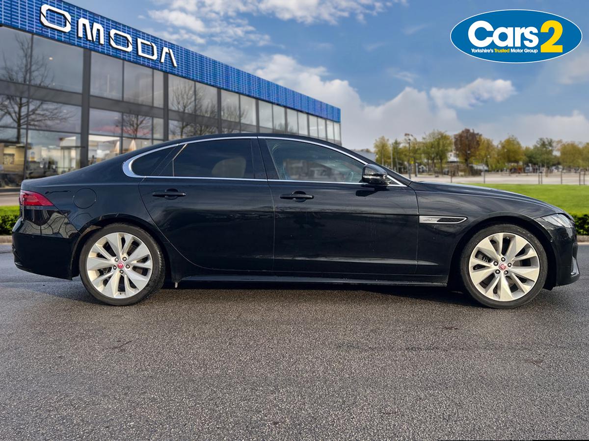 Used Jaguar XF 2021 for sale - 76842193: Photo 2