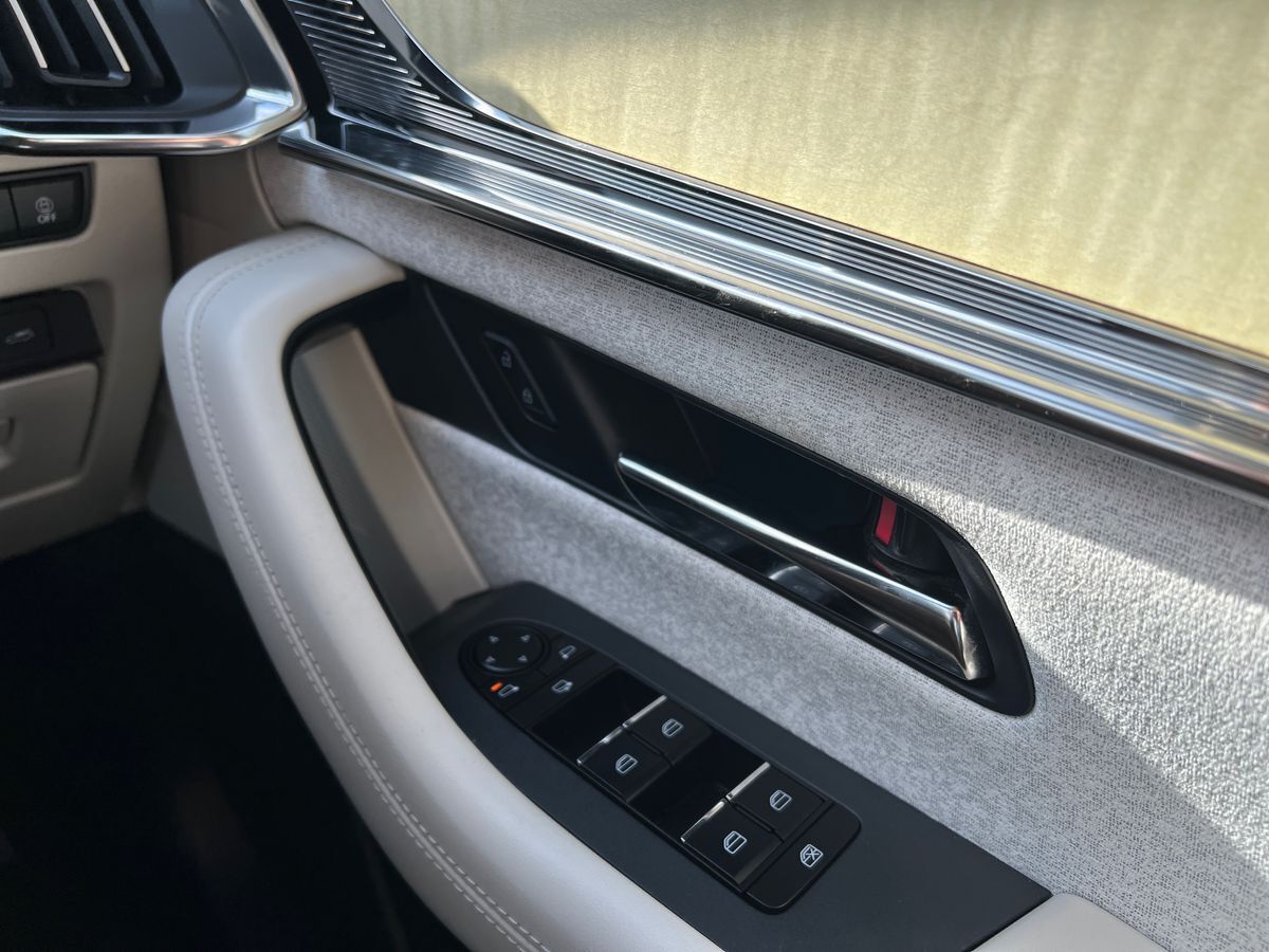 Used Mazda CX-60 2023 for sale - 76567910: Photo 33