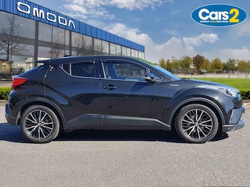 Used Toyota C-HR 2018 for sale - 78423921: Photo