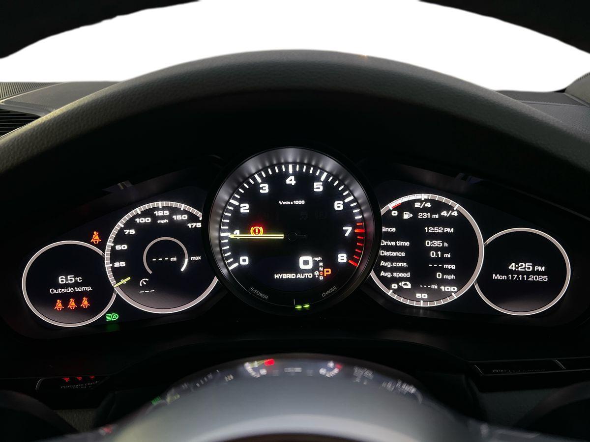 Used Porsche Cayenne 2021 for sale - 76609516: Photo 14