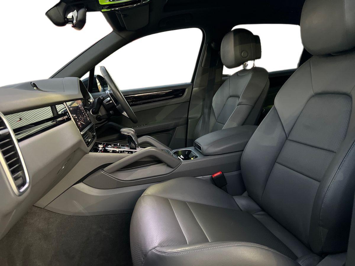 Used Porsche Cayenne 2021 for sale - 76609516: Photo 16