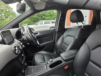 Used Mercedes-Benz B Class 2015 for sale - 78831363: Photo