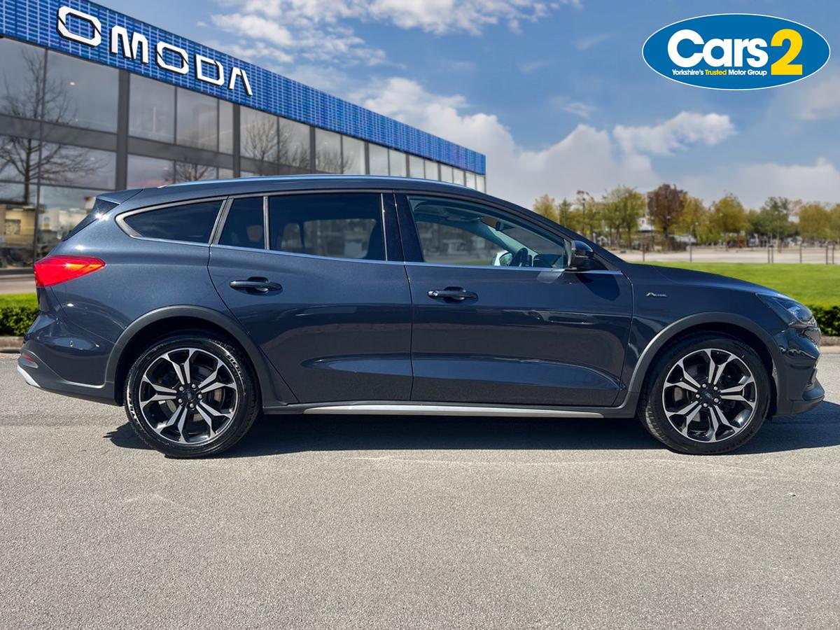 Used Ford Focus 2020 for sale - 78152537: Photo 2