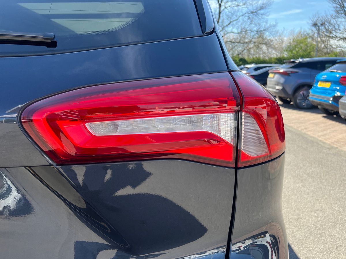 Used Ford Focus 2020 for sale - 78152537: Photo 24