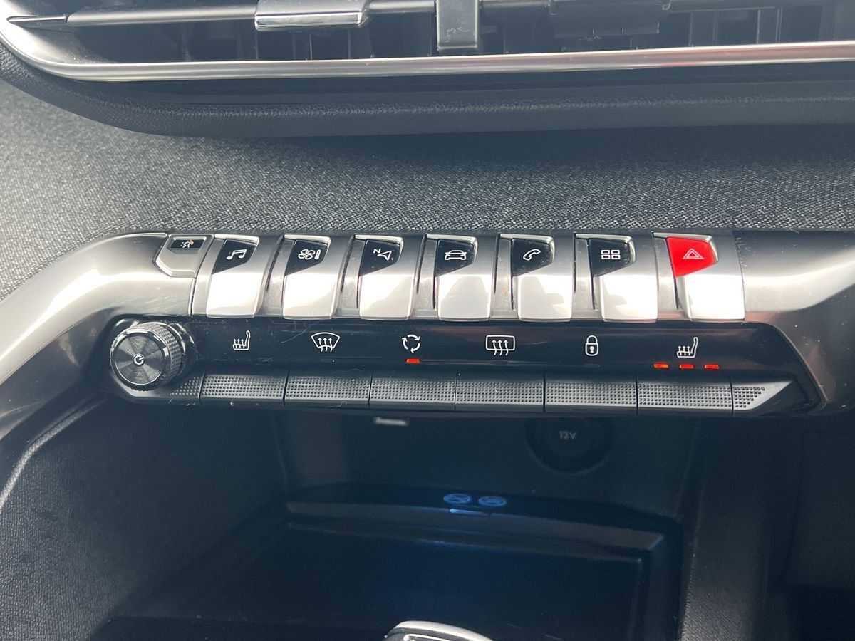 Used Peugeot 3008 2019 for sale - 76971424: Photo 32