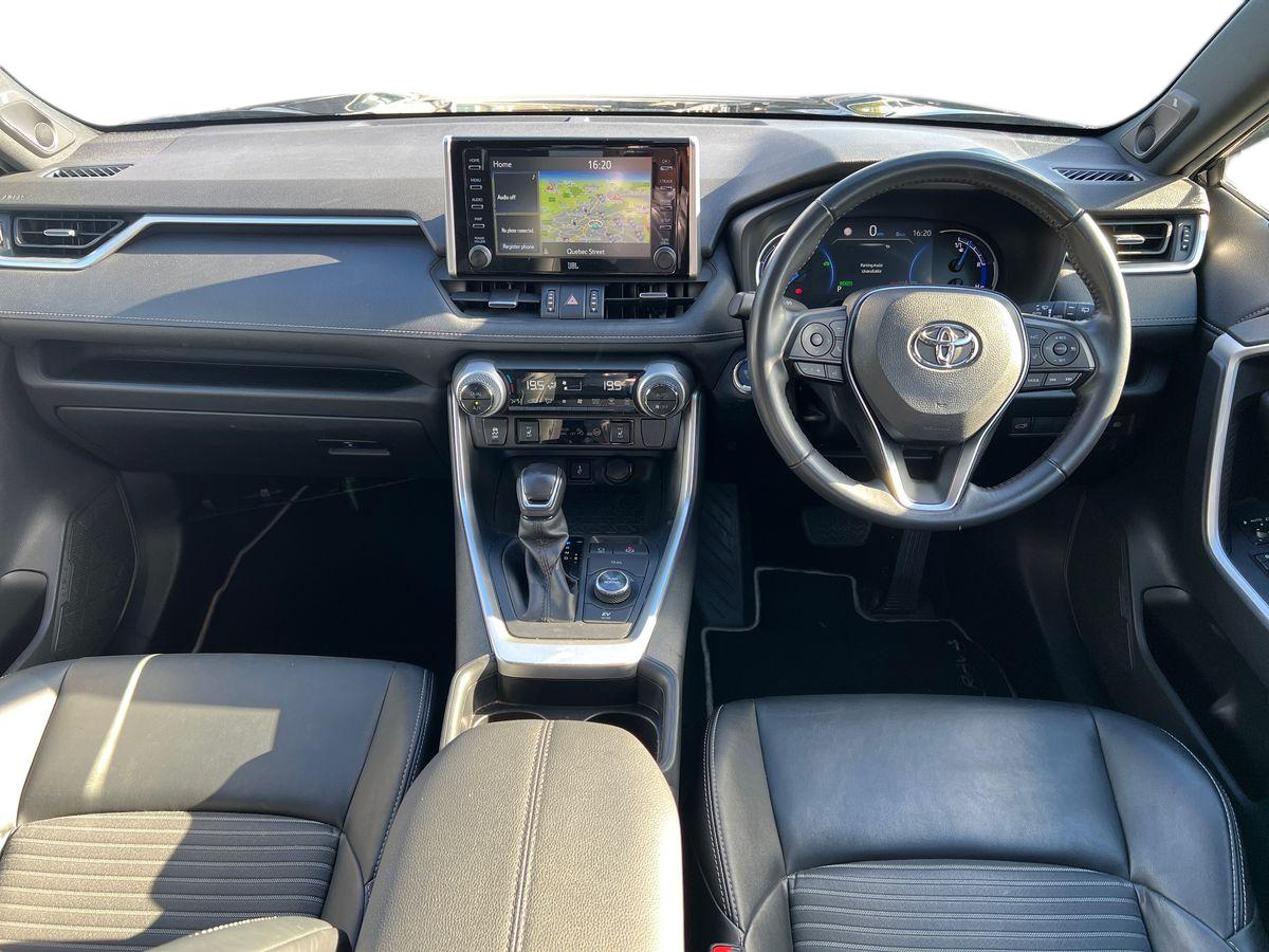 Used Toyota RAV4 2021 for sale - 76568063: Photo 11