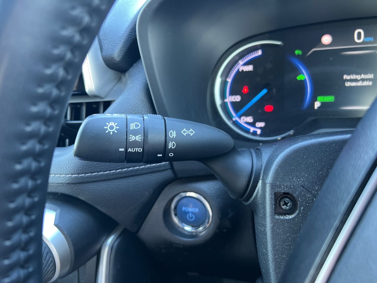 Used Toyota RAV4 2021 for sale - 76568063: Photo 27