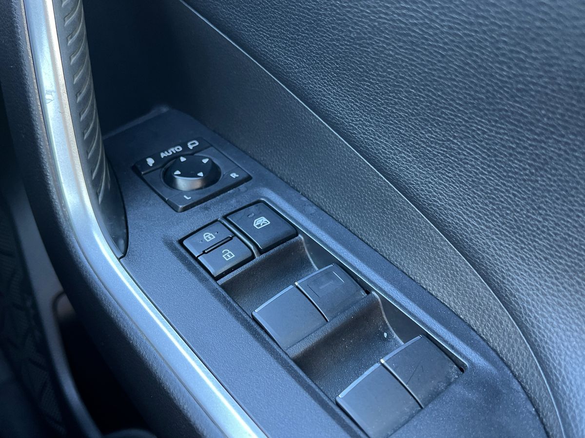 Used Toyota RAV4 2021 for sale - 76568063: Photo 29