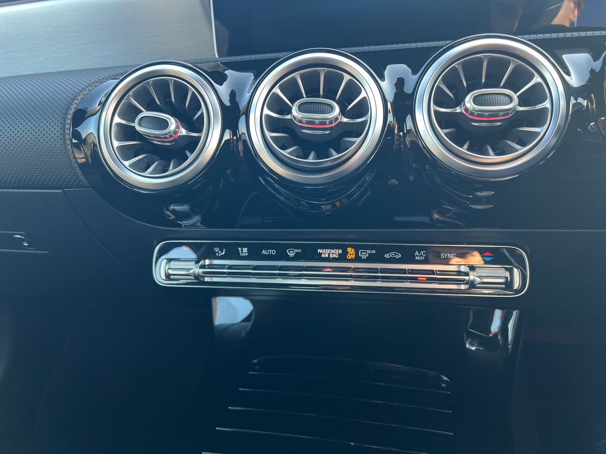 Used Mercedes-Benz A-Class 2019 for sale - 78172619: Photo 27