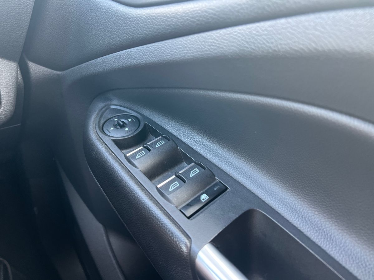 Used Ford Kuga 2016 for sale - 76842099: Photo 25