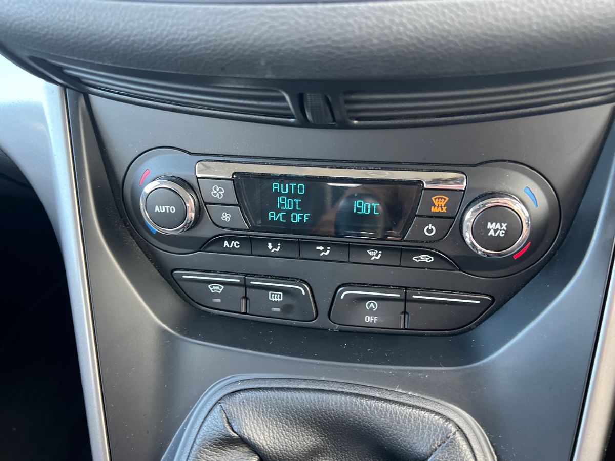 Used Ford Kuga 2016 for sale - 76842099: Photo 28