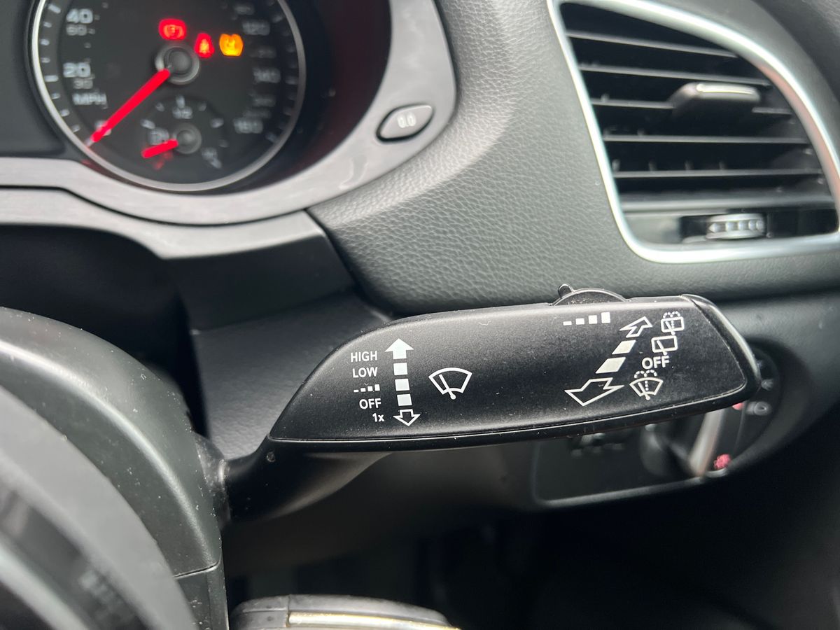 Used Audi Q3 2015 for sale - 76602898: Photo 25