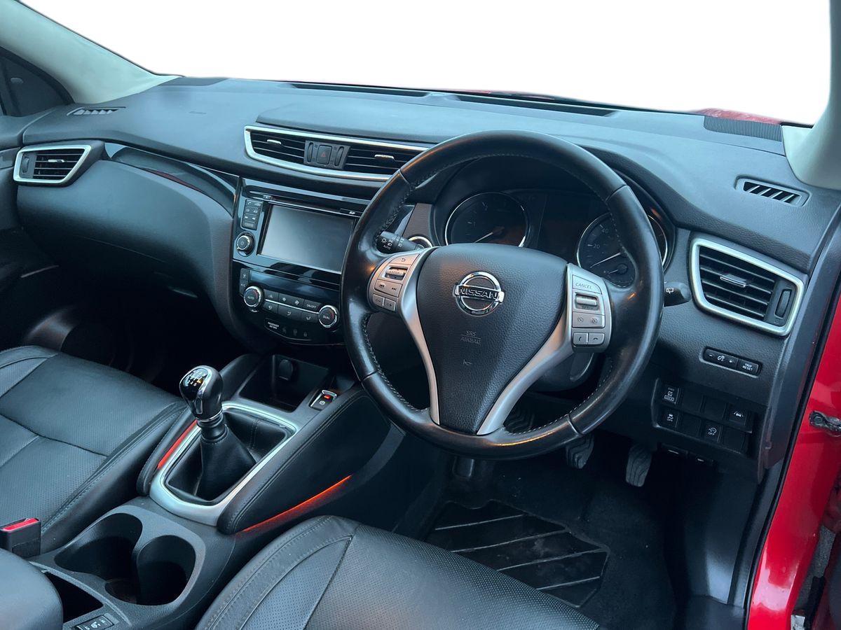 Used Nissan Qashqai 2017 for sale - 77434773: Photo 10