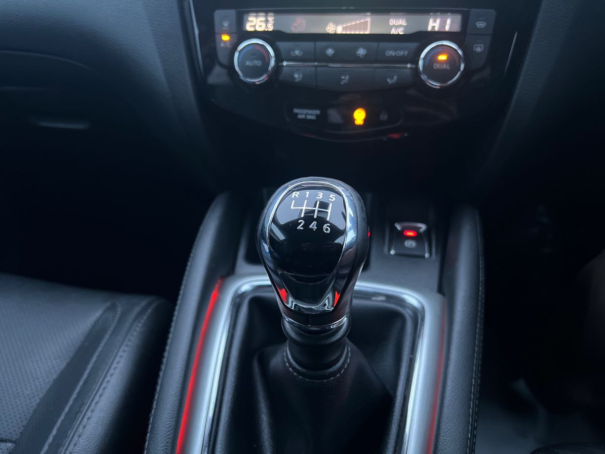 Used Nissan Qashqai 2017 for sale - 77434773: Photo 27