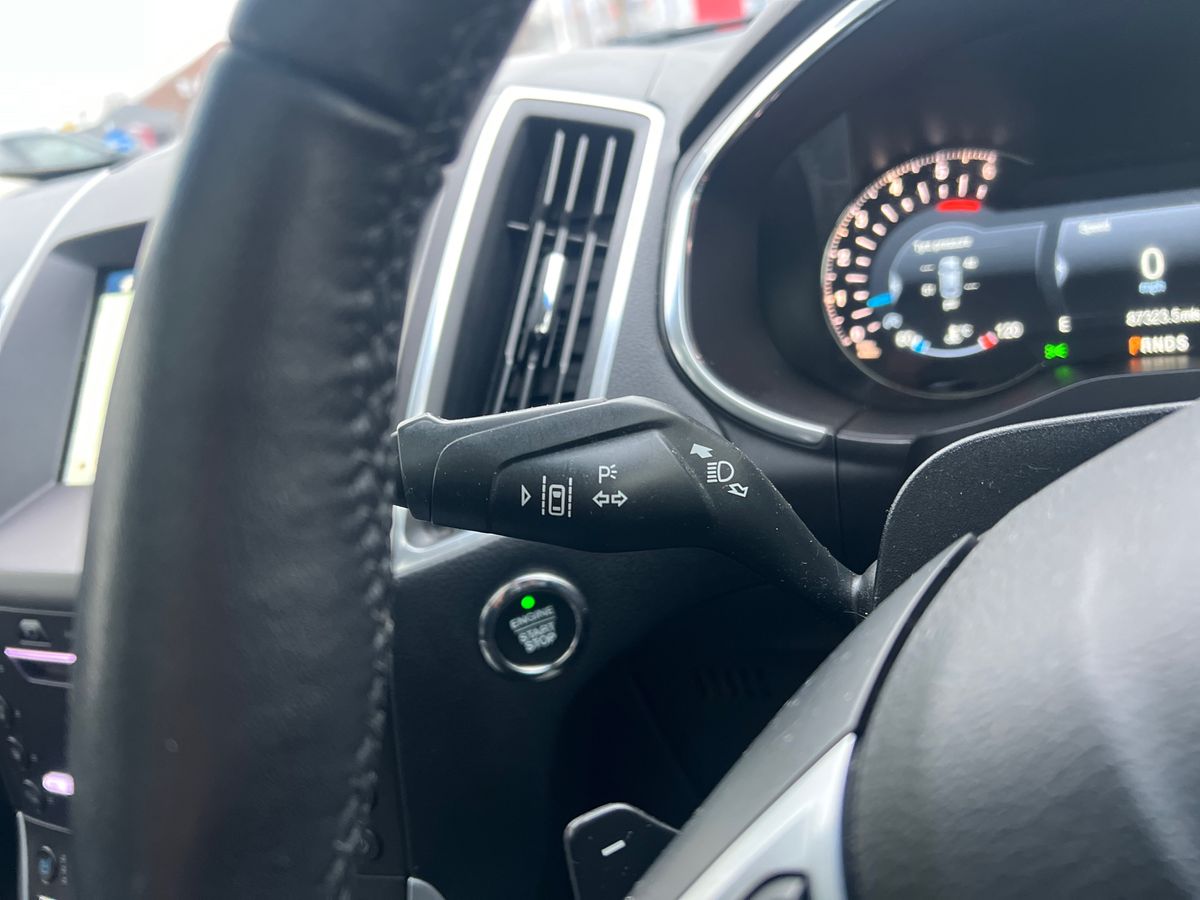 Used Ford Edge 2017 for sale - 77434792: Photo 33