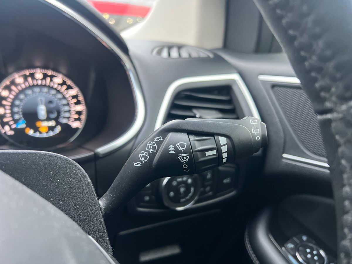 Used Ford Edge 2017 for sale - 77434792: Photo 34