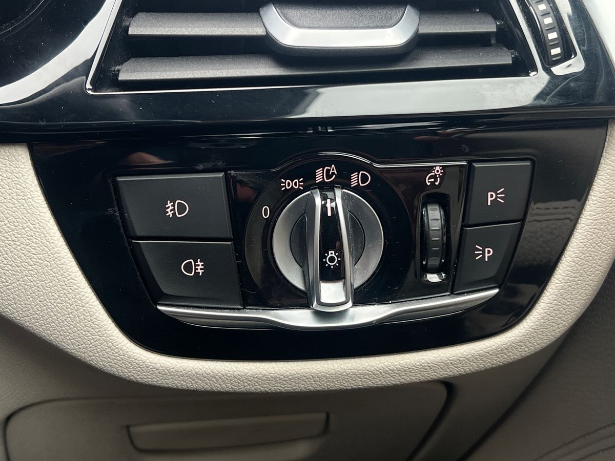 Used BMW 5 Series 2017 for sale - 76568033: Photo 38