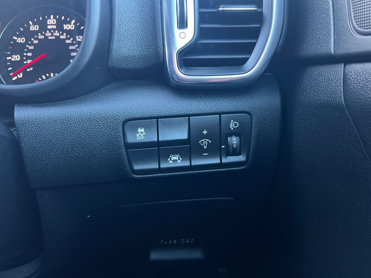 Used Kia Sportage 2016 for sale - 76568073: Photo 32