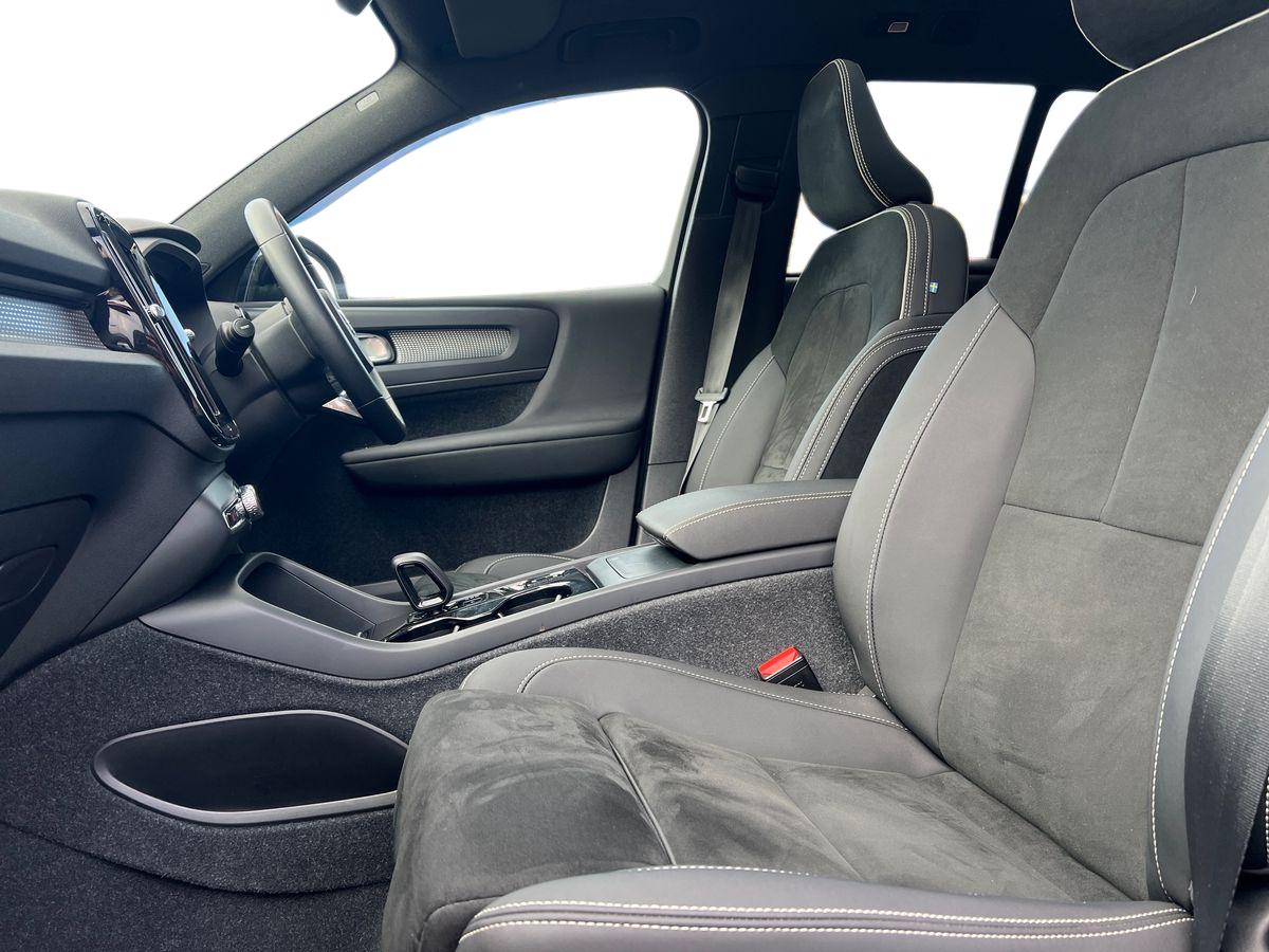 Used Volvo XC40 2023 for sale - 76568139: Photo 16