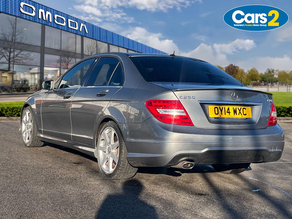 Used Mercedes-Benz C Class 2014 for sale - 77556801: Photo 5