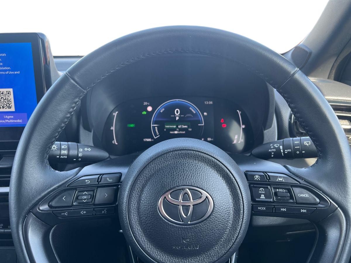 Used Toyota Yaris Cross 2024 for sale - 77942049: Photo 13