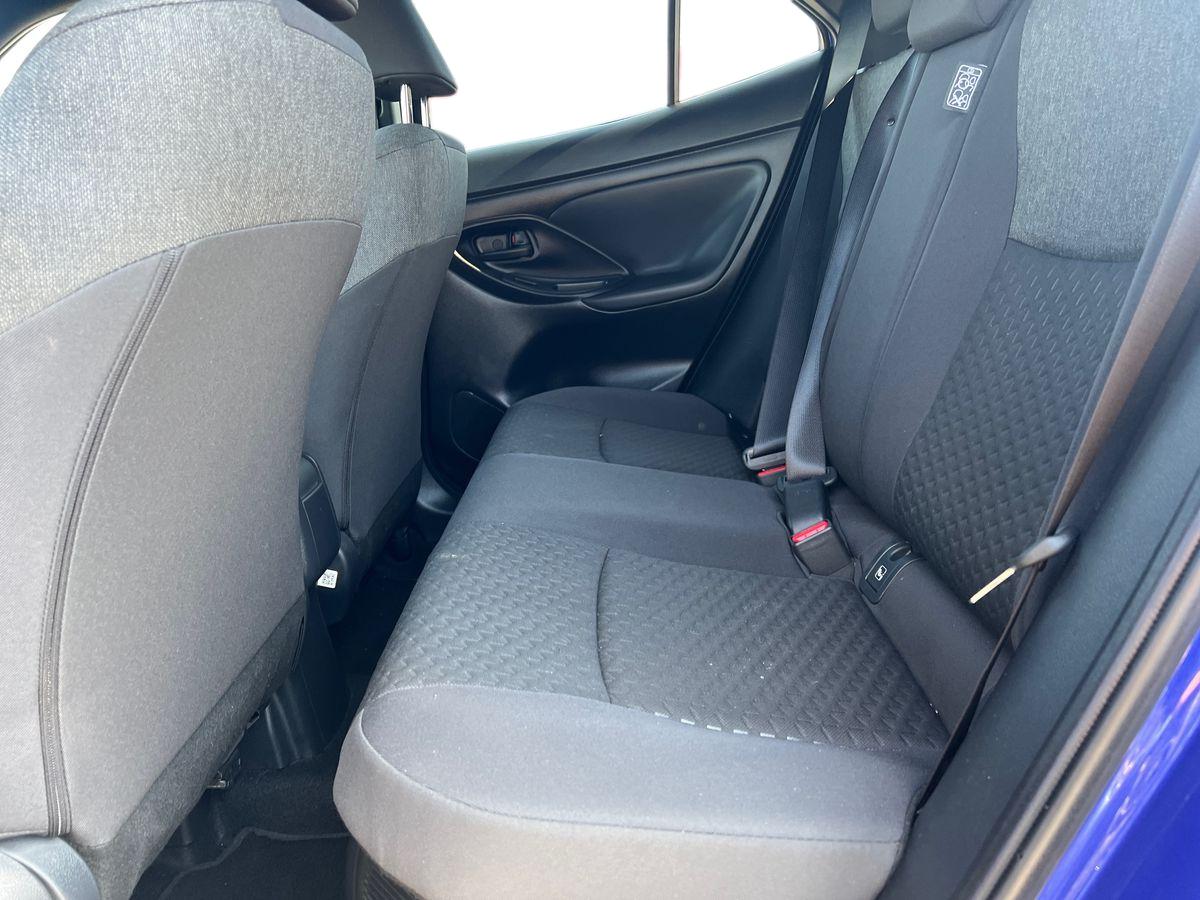 Used Toyota Yaris Cross 2024 for sale - 77942049: Photo 17