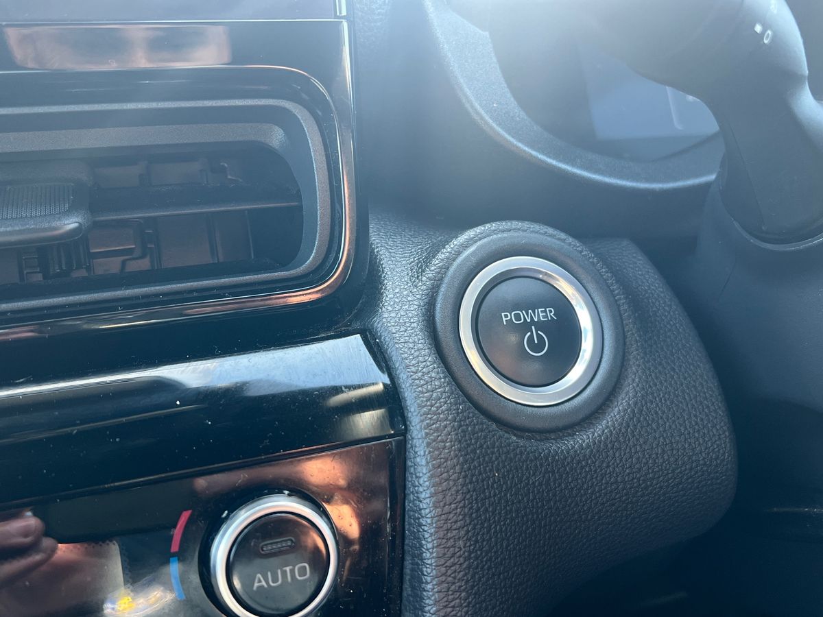 Used Toyota Yaris Cross 2024 for sale - 77942049: Photo 23