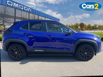 Used Toyota Yaris Cross 2024 for sale - 77942049: Photo