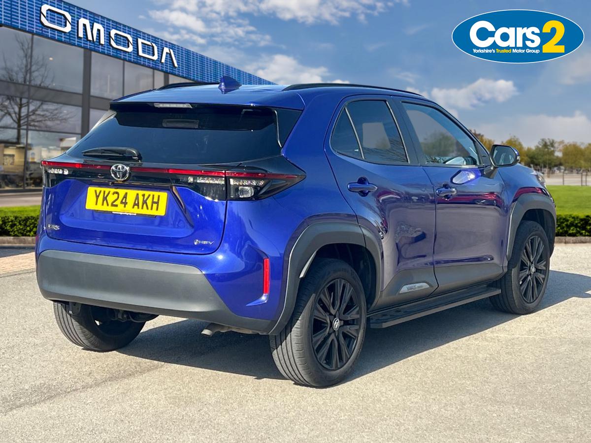 Used Toyota Yaris Cross 2024 for sale - 77942049: Photo 3