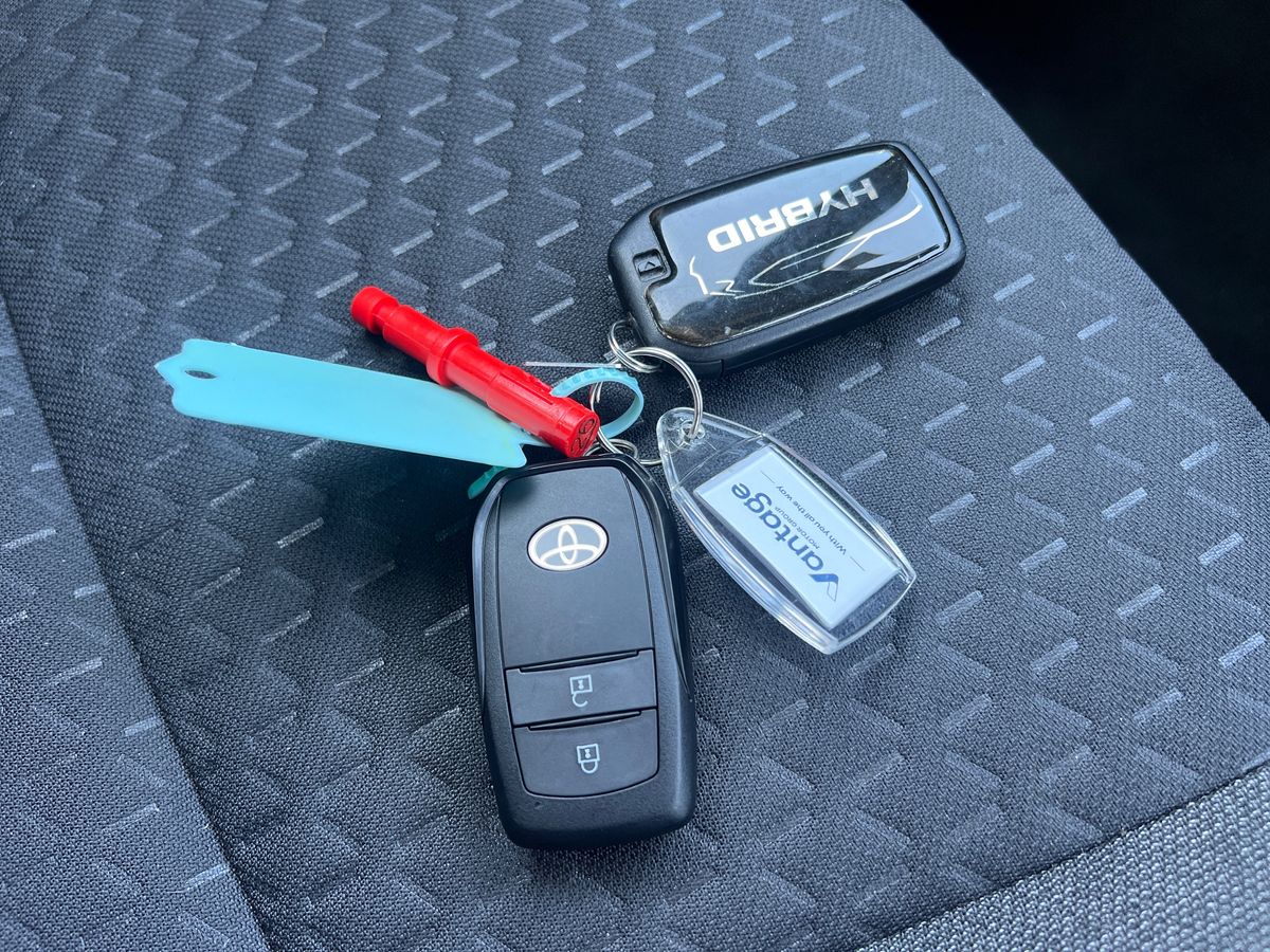 Used Toyota Yaris Cross 2024 for sale - 77942049: Photo 36