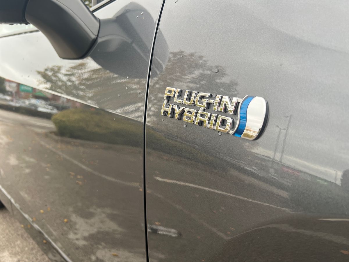 Used Toyota RAV4 2024 for sale - 76568076: Photo 24