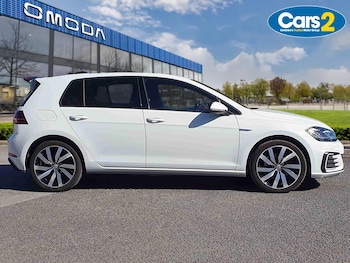 Used Volkswagen Golf 2018 for sale - 78423904: Photo