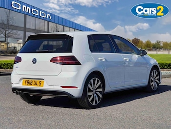 Used Volkswagen Golf 2018 for sale - 78423904: Photo