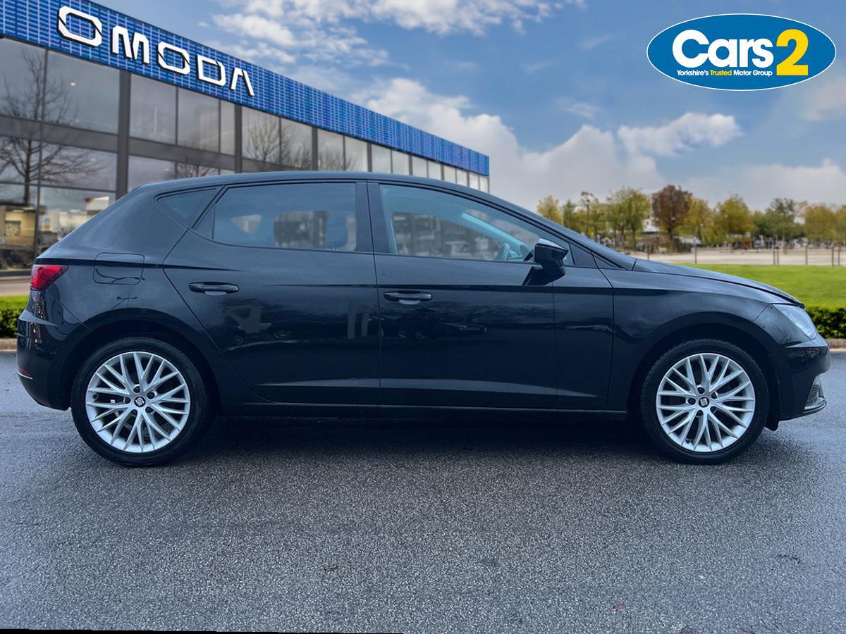 Used SEAT Leon 2019 for sale - 76888692: Photo 2