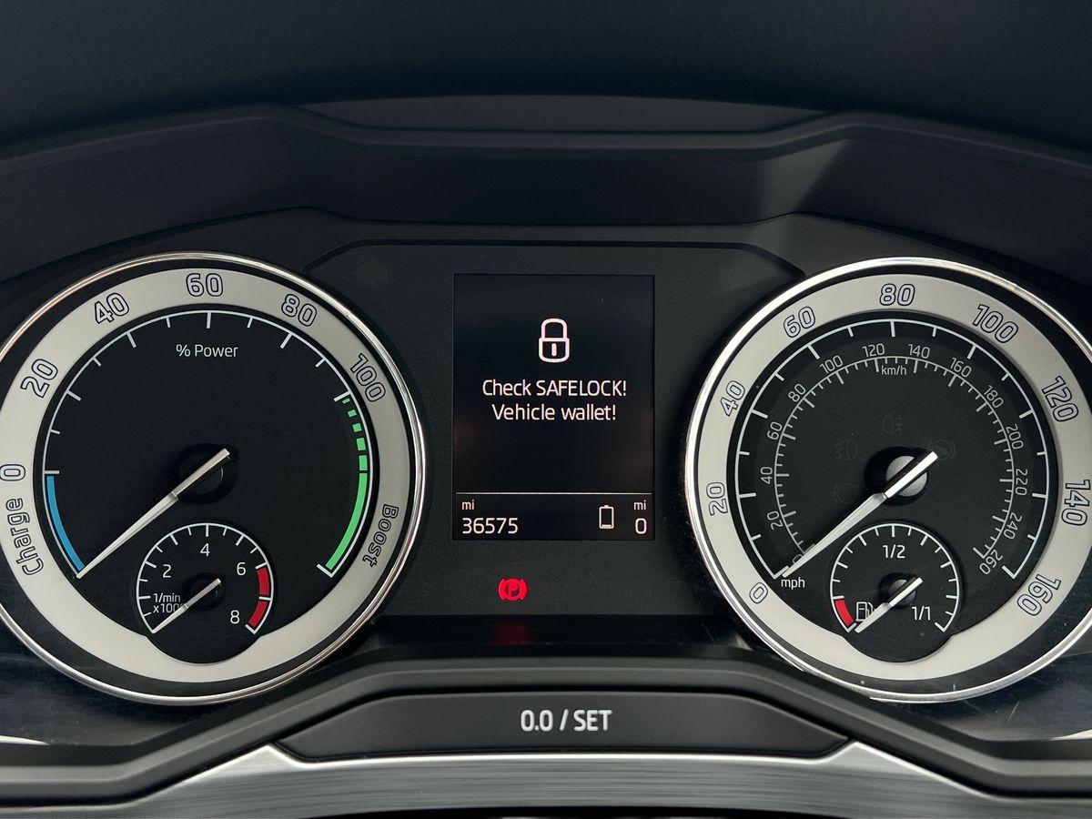 Used Skoda Superb 2020 for sale - 77903205: Photo 14