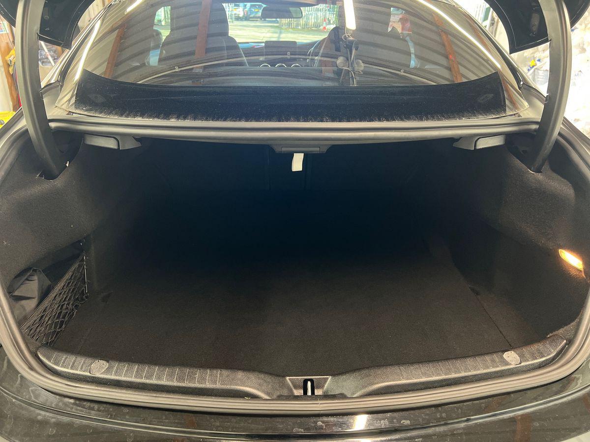 Used Mercedes-Benz C Class 2017 for sale - 77927420: Photo 18