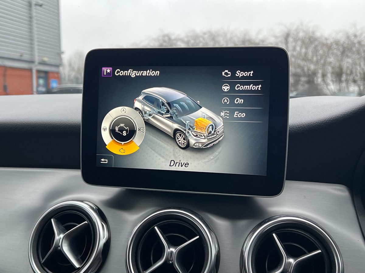 Used Mercedes-Benz GLA 2020 for sale - 77339345: Photo 33