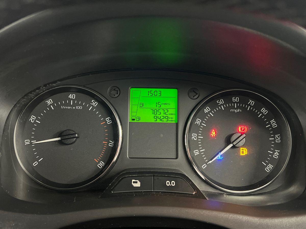 Used Skoda Fabia 2013 for sale - 77979011: Photo 14