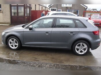 Used Audi A3 2018 for sale - 77048658: Photo