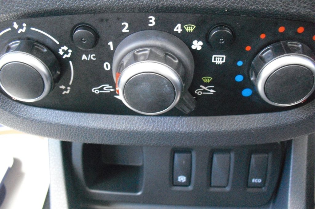 Used Dacia Duster 2018 for sale - 76654719: Photo 14