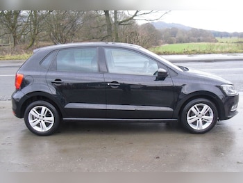 Used Volkswagen Polo 2016 for sale - 77302246: Photo